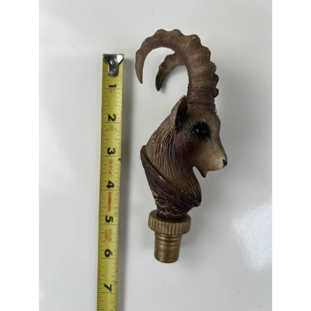 Vintage Ram Head Bottle Stopper Cork Wine Liquor Plastic Faux Wood Cork Gift